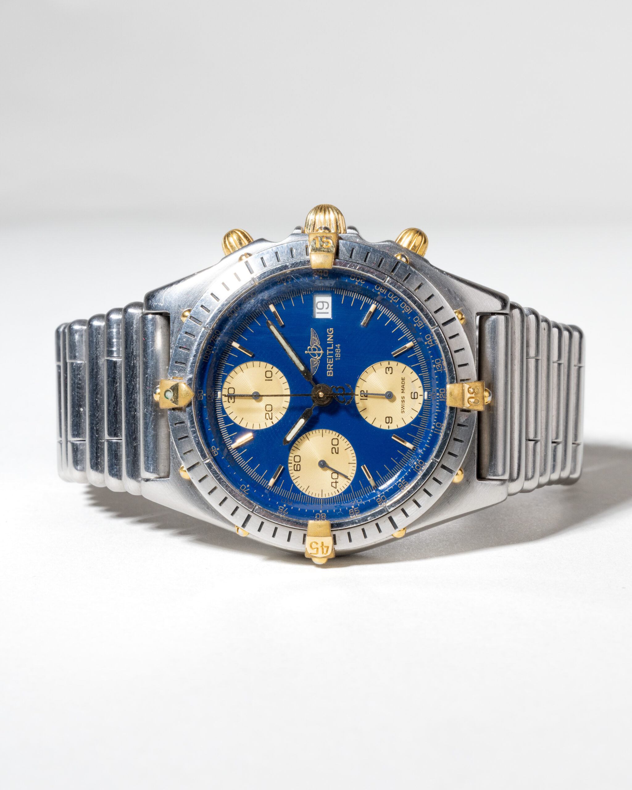 50430562-a23d-4715-850a-cc3bdb8b01dd