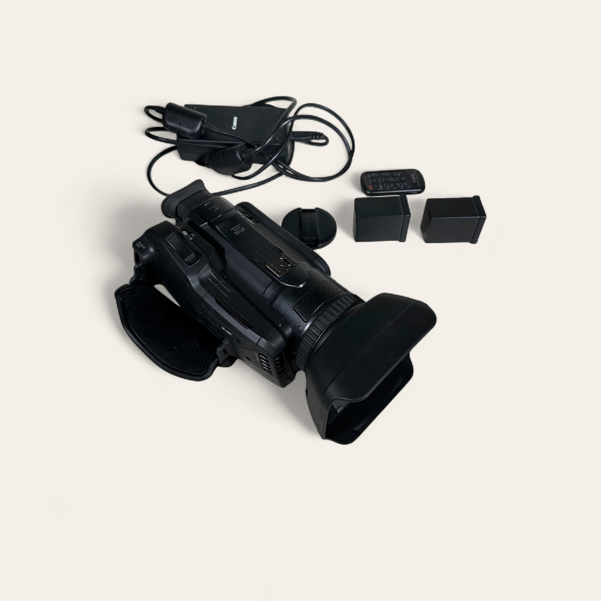 Canon Legria GX10