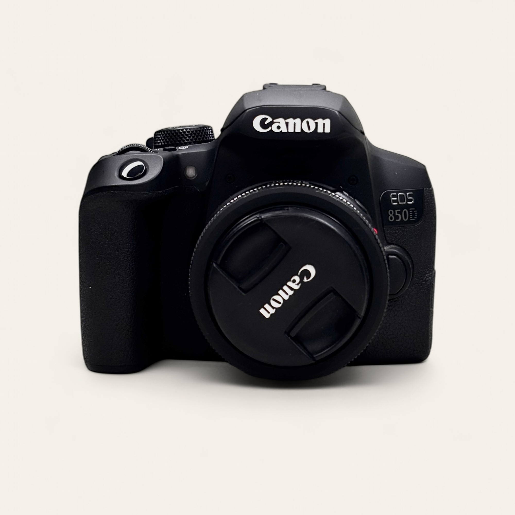Canon EOS 850D 40mm