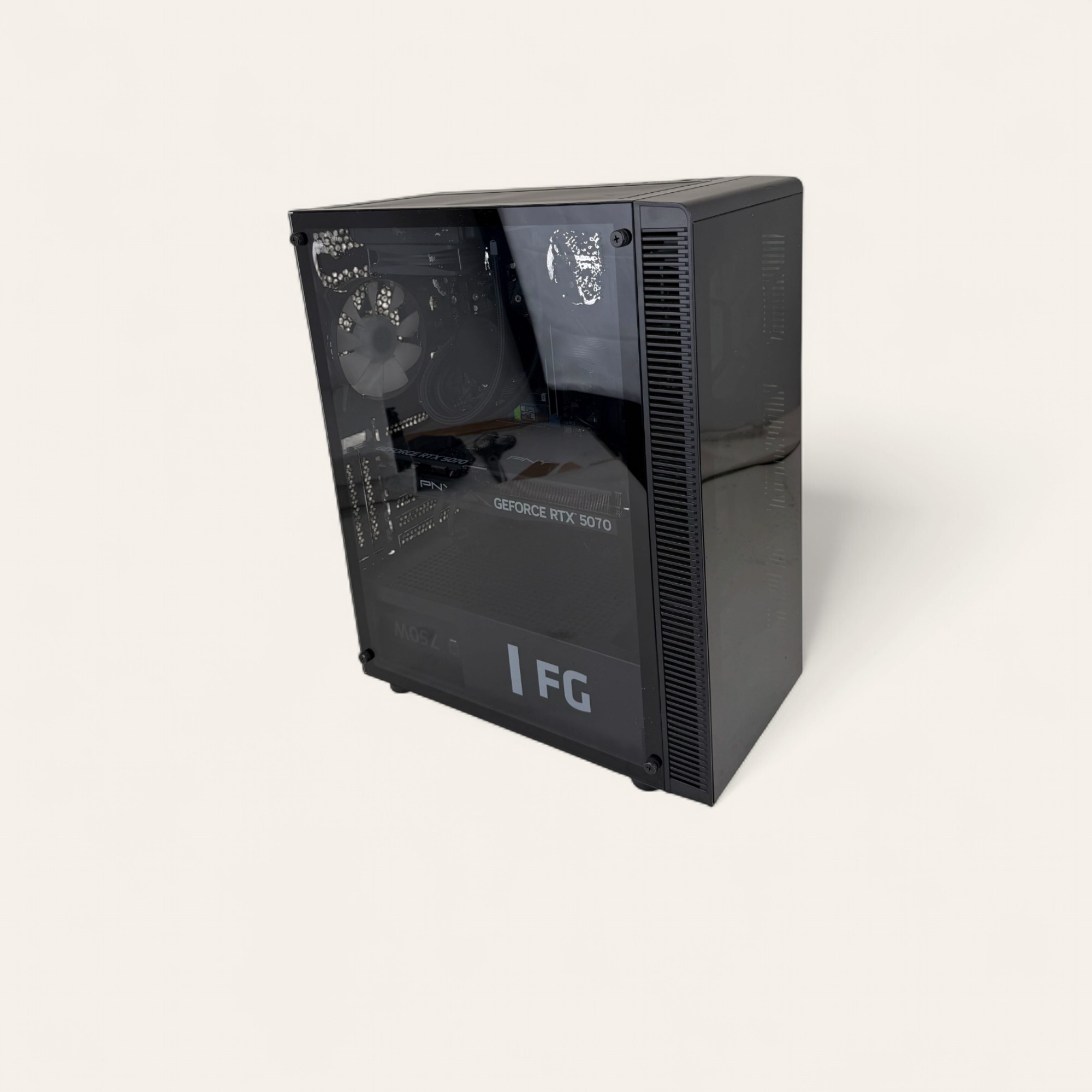Prebuild Gaming PC fra Fønix Computer Aarhus (Model: Føniks AMD Ryzen 7/RT