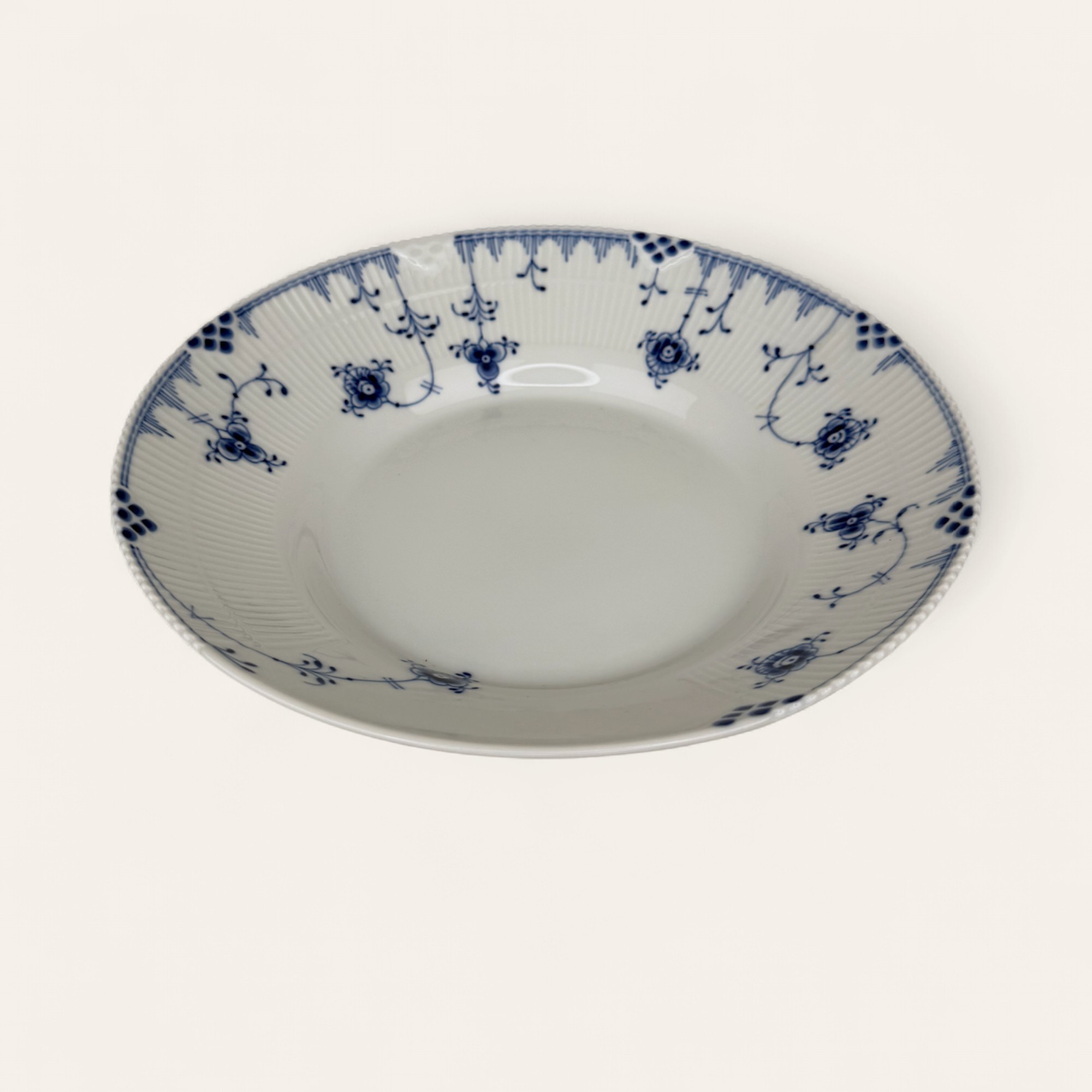 Royal Copenhagen elements 28Ø