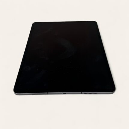 Ipad Pro 5 gen 12.9/256/WIFI – Pen og keyboard medfølger